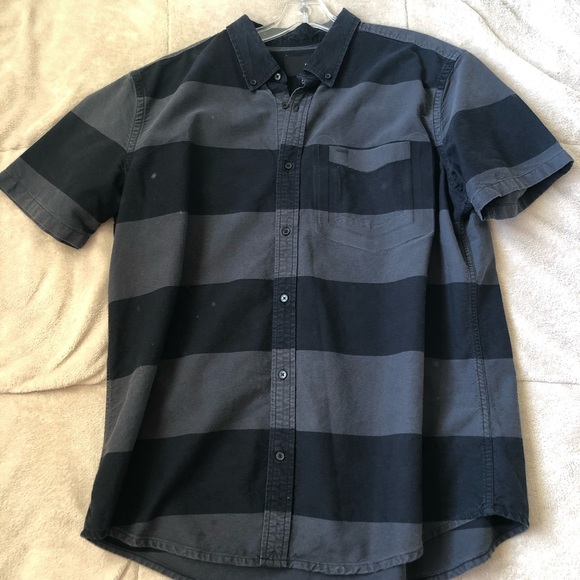 Hurley - Picture 2 of 2